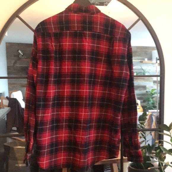 Men’s red flannel Uniqlo shirt, size Large - Picture 6 of 6
